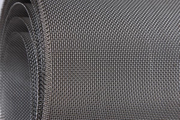 stainless-steel-woven-mesh